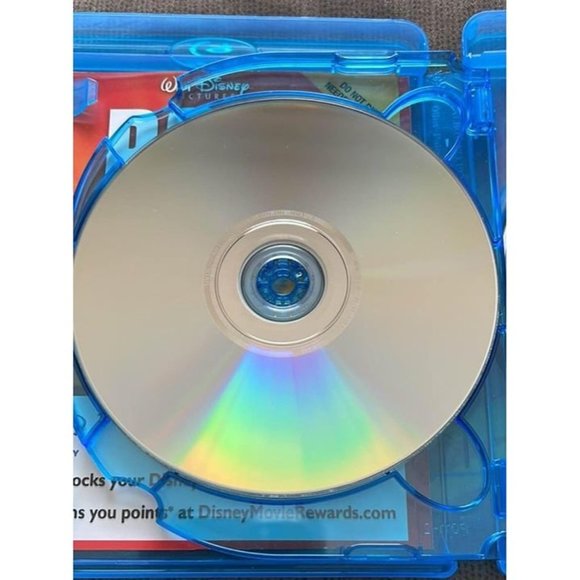 Bolt (Three-Disc Edition w/ Standard DVD Blu-ray) - No Digital Guarantee - Picture 6 of 8